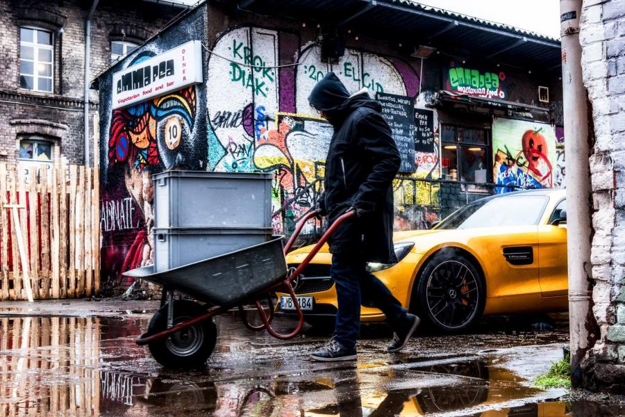  Mercedes-AMG GT S in Berlin 2014 года  (фото 8 из 9)
